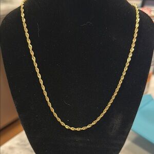 Elegant Gold Rope Chain Necklace